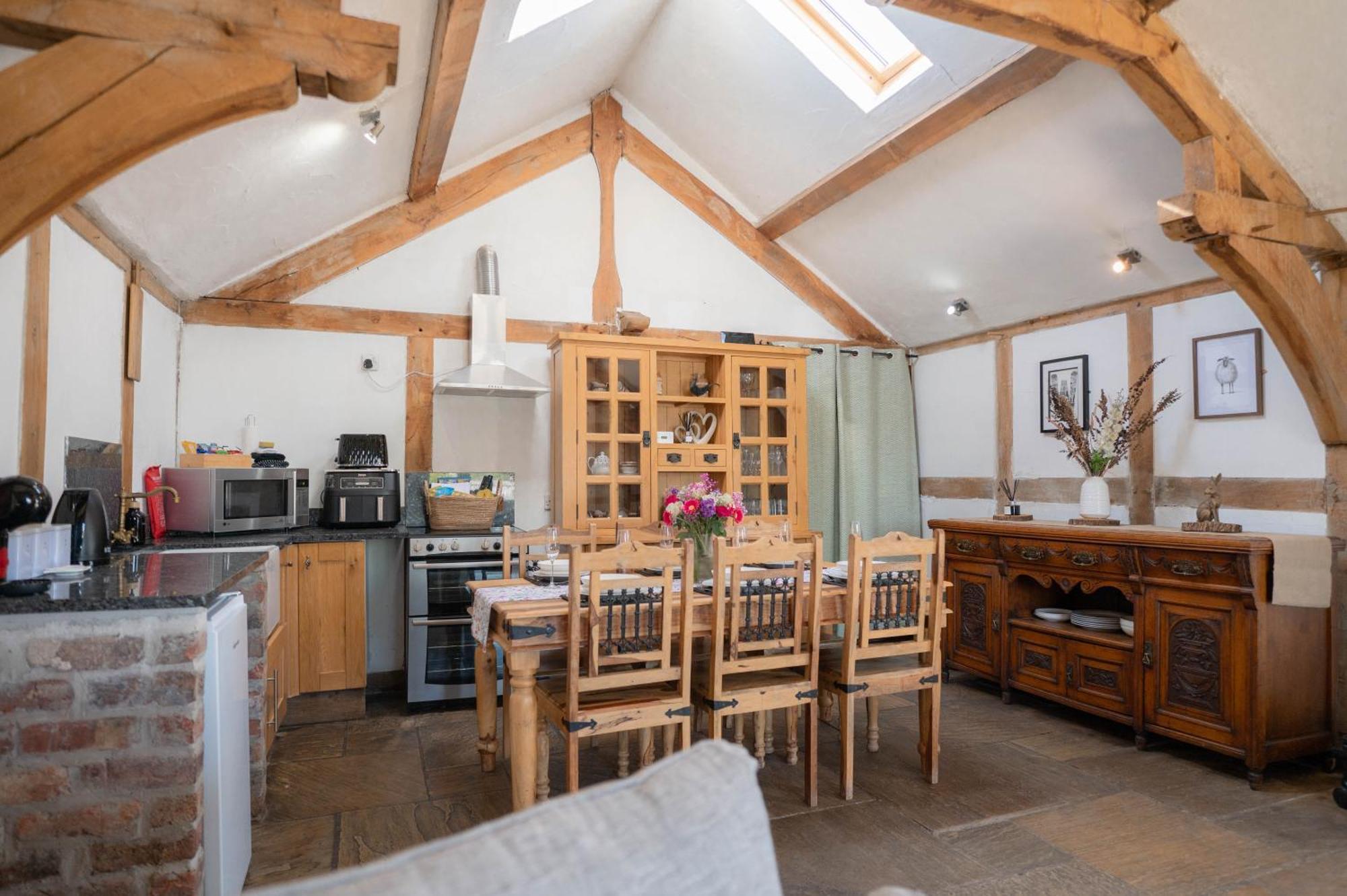 Barnacre Green Cottage - Eco-Friendly Cosy Cottage Moreton  Екстер'єр фото