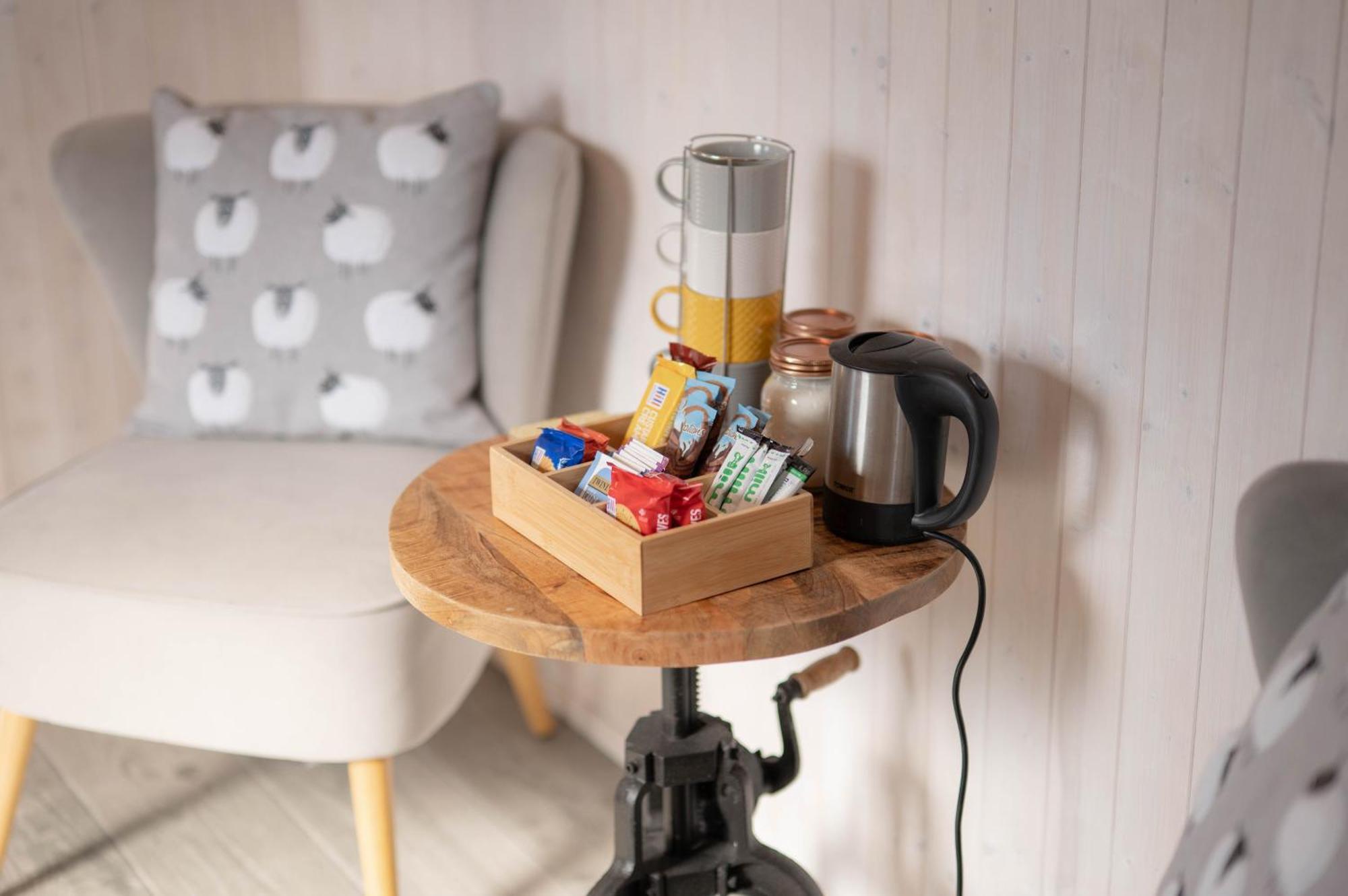Barnacre Green Cottage - Eco-Friendly Cosy Cottage Moreton  Екстер'єр фото